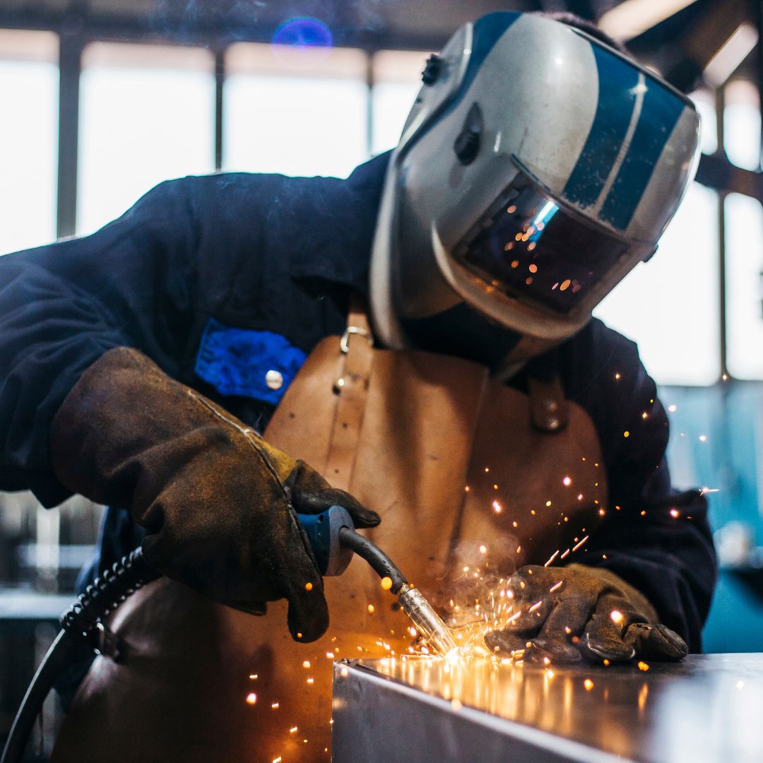 Industrie Schweißer bei der Arbeit